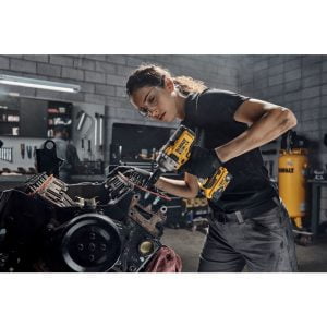 Llave de Impacto 1/2 Inalámbrica 20V Max XR Litio-Ion de 0 a 3,100 Golpes por Minuto, 4 Modos, Brushless, Torque 600 Pie/Lb, Luz Led, sin Batería. DEWALT - Imagen 3