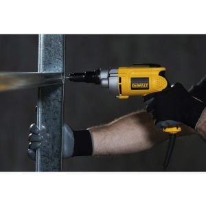 Atornillador Eléctrico de 0 a 2,500 Revoluciones por Minuto, Torque de 132 Pulgadas/Libras, 6.5 Amperios 120V. DEWALT - Imagen 6