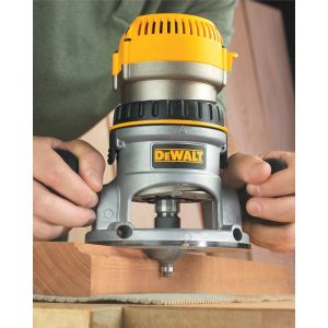 Router 1-3/4 HP, Espiga 1/2 y 1/4 de 24,500 Revoluciones por Minuto, 12 Amperios 120V. DEWALT - Imagen 3