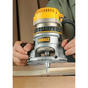 Router 1-3/4 HP, Espiga 1/2 y 1/4 de 24,500 Revoluciones por Minuto, 12 Amperios 120V. DEWALT - Imagen 5