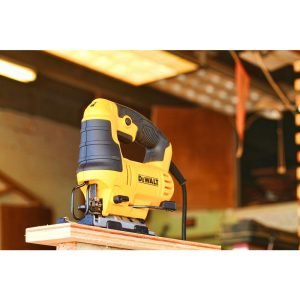 Caladora Orbital Velocidad Variable de 500 a 3,200 Cortes por Minuto, 650W 120V. DEWALT - Imagen 6