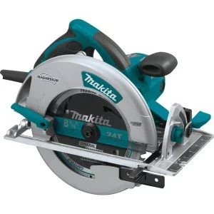 Sierra Circular Eléctrica 8-1/4 de 5,200 Revoluciones por Minuto, 15 Amperios 120V. MAKITA